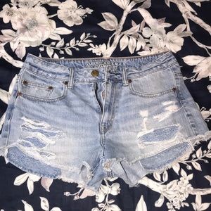 American Eagle Hi-Rise Festival Shorts